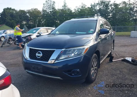 2016 Nissan Pathfinder S/Sv/Sl/Platinum z USA, uszkodzony, nr VIN 5N1AR2MM6GC651818